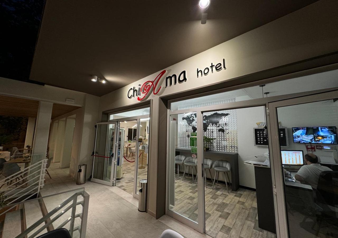 Chiama Hotel Ріміні Екстер'єр фото